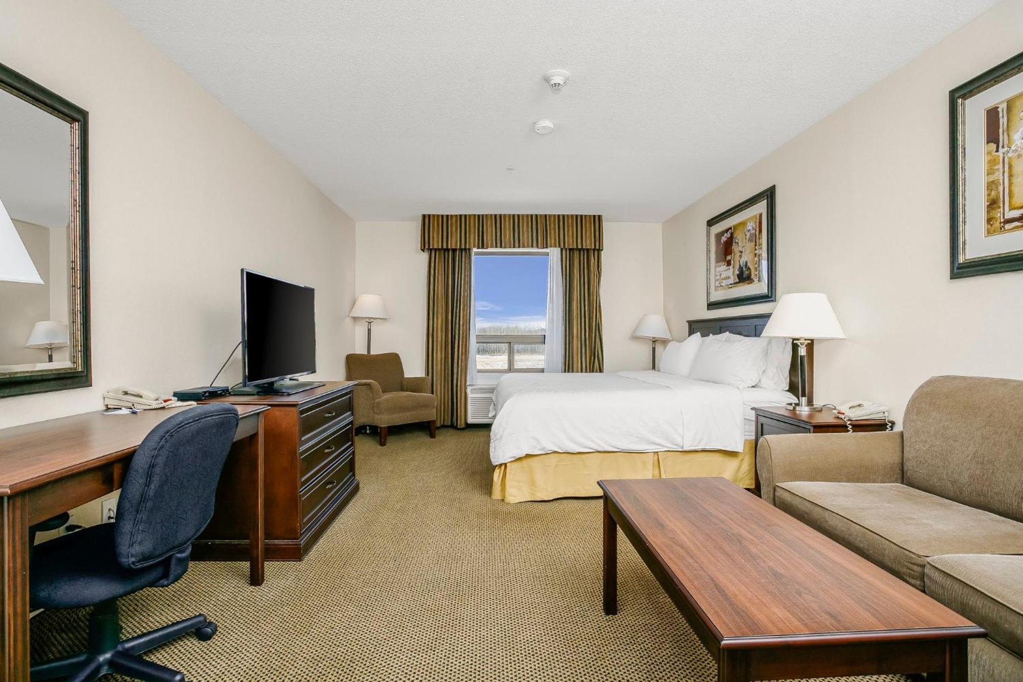 Holiday Inn Express & Suites Whitecourt By Ihg Esterno foto